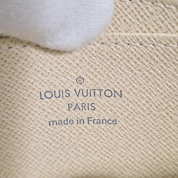 ✨️Authentic Louis Vuitton Zippy Small Damier Azur - Picture 6 of 13